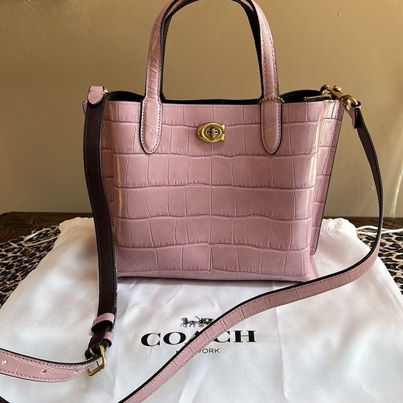 Brand new embossed croc tote - Picture 2 of 4